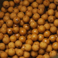 Dynamite Baits Peppered Fruit Boilies 15mm 1kg